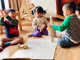 luu-y-khi-chon-do-choi-cho-tre