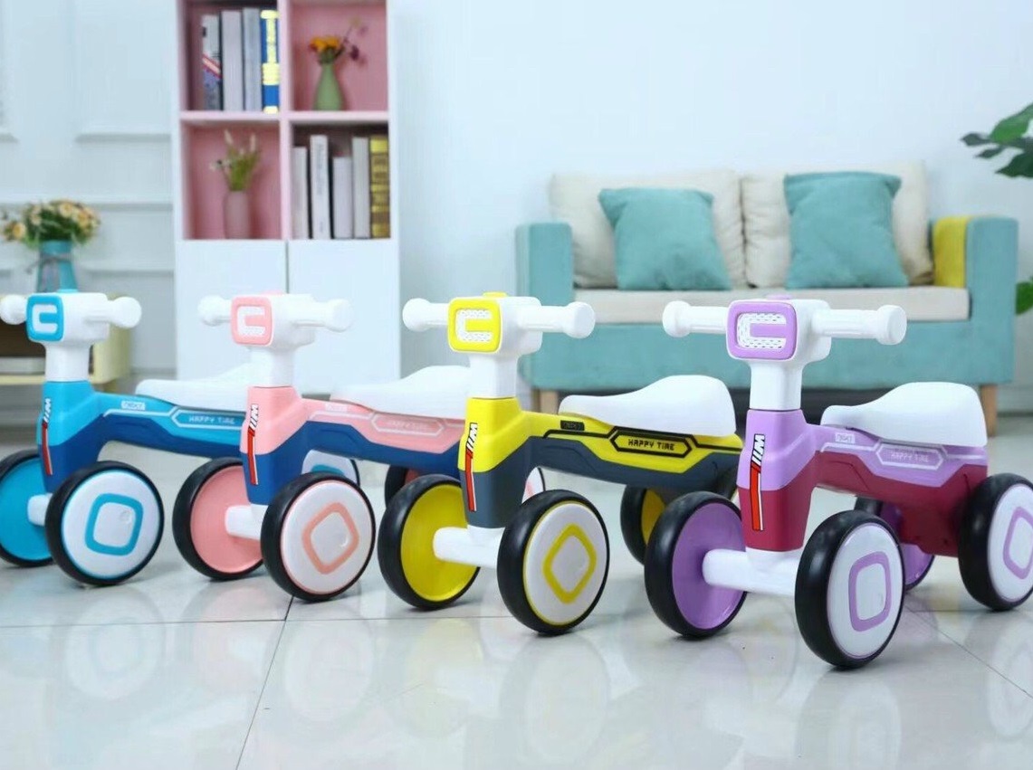 Kiểu dáng mới của xe chòi chân cho bé tập đi