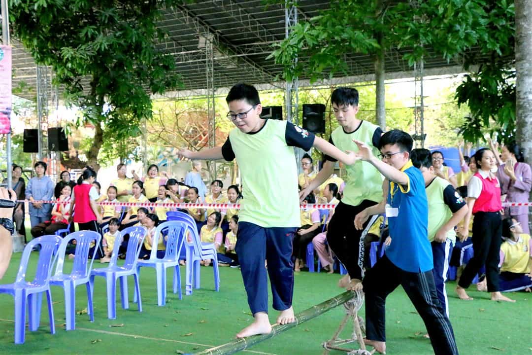 trò chơi vượt chướng ngại vật cho mọi lứa tuổi